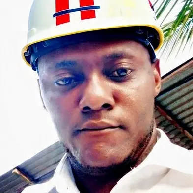 CV Architecte d'intérieur, designer et infographiste