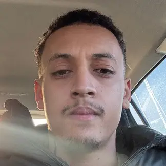 Candidat 260112102021 - Conseiller Commercial