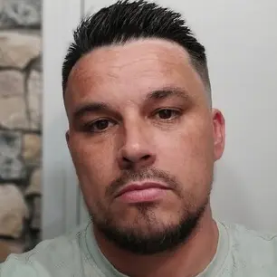 Candidat 260120155707 - Economiste / Conducteur De Travaux