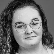 CV Assistante administrative polyvalente / hôtesse d’accueil