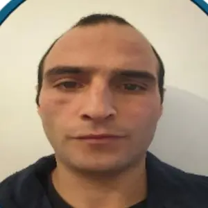 Candidat Plombier / Macon / Ouvrier Btp Et Espaces Verts