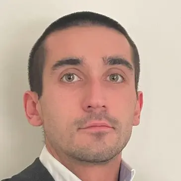 CV Assistant commercial