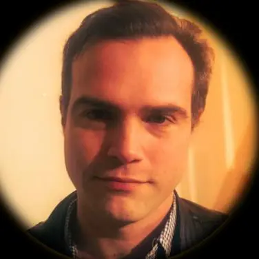 CV Assistant commercial