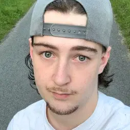 CV électricien polyvalent