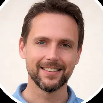 CV Chef de projet en constructions bois & maisons passives