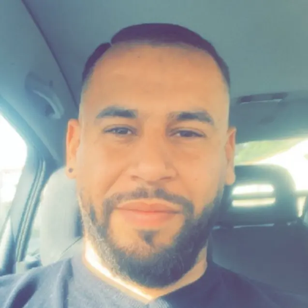 Candidat 2607071438 - Employé Polyvalent