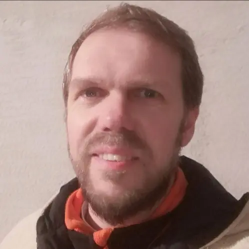 Candidat Constructeur Ossature Bois / Chauffeur Poids-Lourd