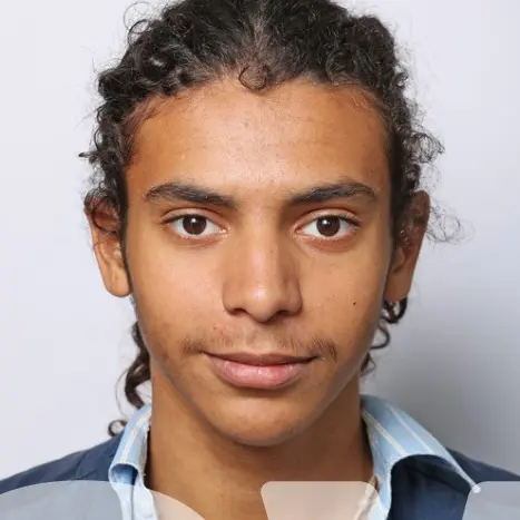 Candidat 2608111853 - Menuisier Fabricant