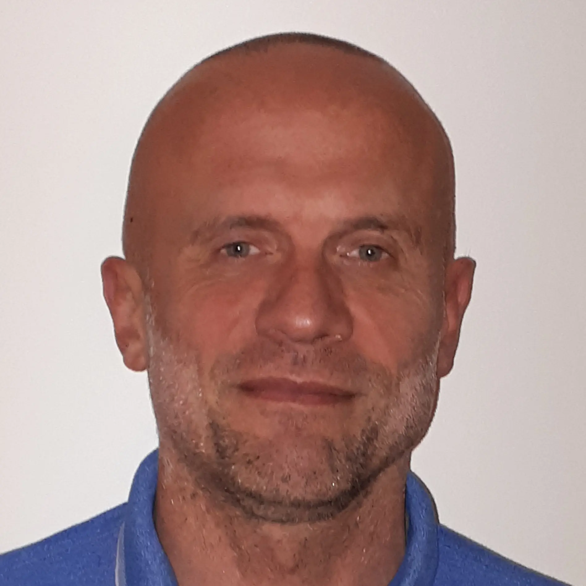 Candidat 2609121756 - Conseiller De Vente / Chargé De Chantier