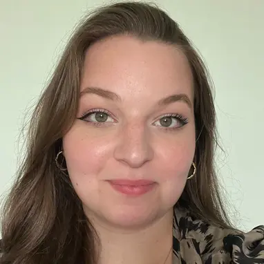 Candidat Chargée De Recrutement