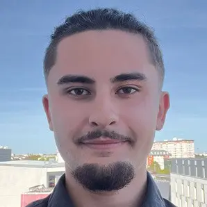 Candidat 260917124407 - Ouvrier En Construction