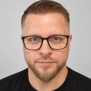 Candidat 2609221619 - Plombier Chef D'équipe