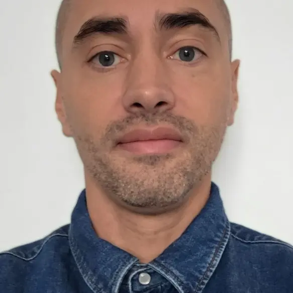 CV Commercial