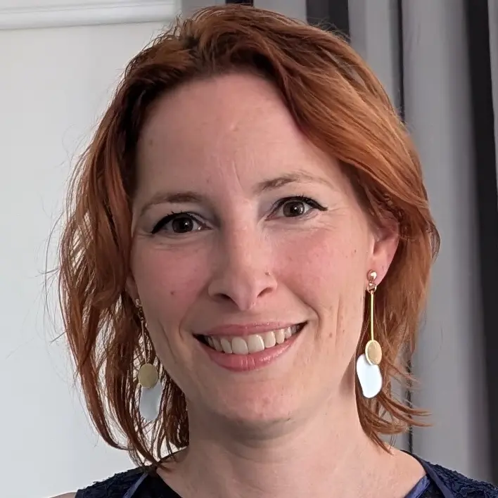 Photo CV Gestionnaire de dossier - réf : 261003093045