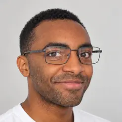 Candidat 261016173056 - Chargé D'affaires En Électricité Junior