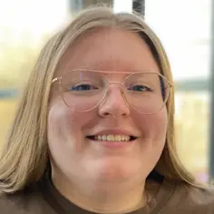 Candidat 2610191151 - Adjointe Au Responsable De L'atelier Maquette